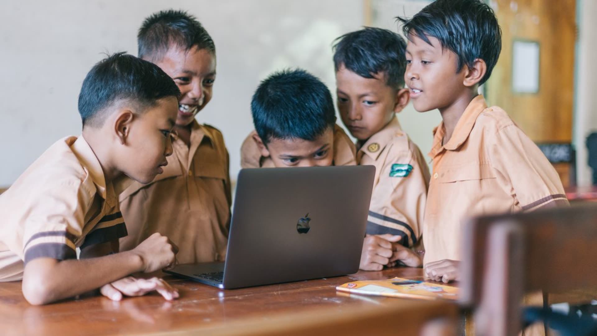 Selamat Datang di SMK Uji MSE0YKYV